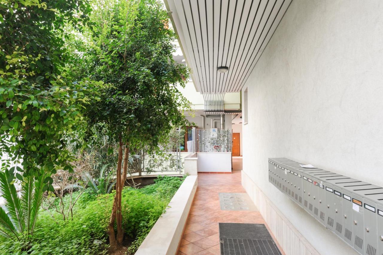Casa Selleri Terrace Apartment เลชเช ภายนอก รูปภาพ